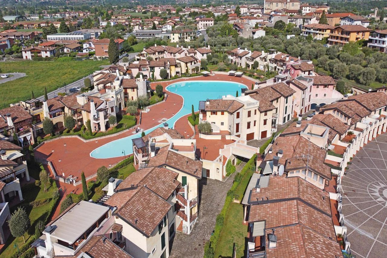 شقة La Rocca 2-11 By Wonderful Italy مانربا ديل جاردا المظهر الخارجي الصورة