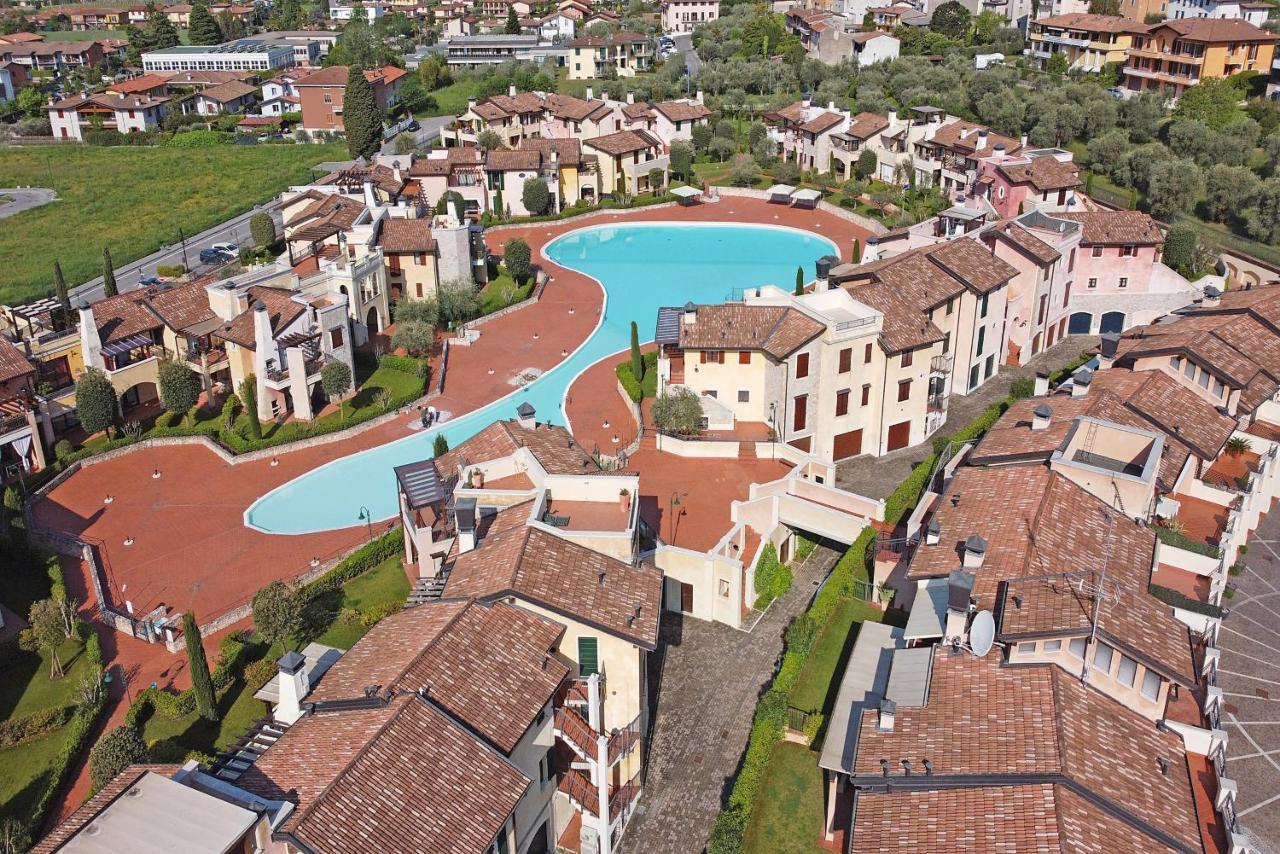 شقة La Rocca 2-11 By Wonderful Italy مانربا ديل جاردا المظهر الخارجي الصورة